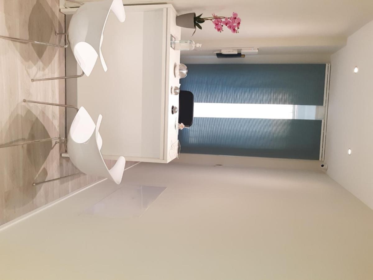 Little Rose Lodge Roma Ngoại thất bức ảnh